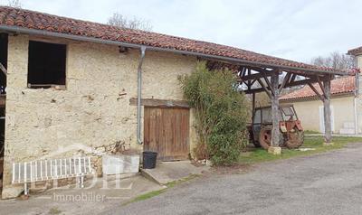 Maison en pierre - 150 m² - 1 pièce