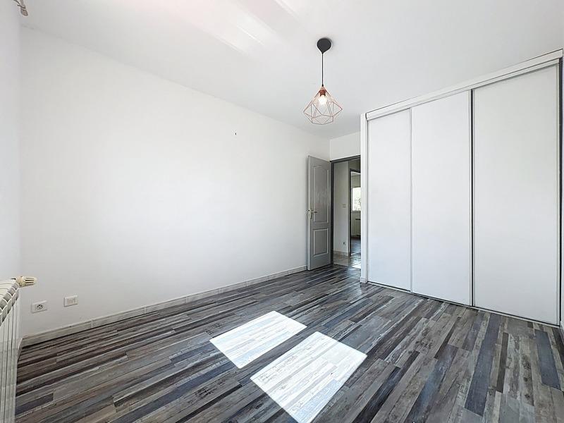 Maison - 152 m² - 7 pièces