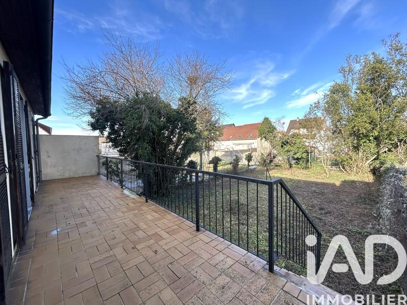 Maison - 71 m² - 5 pièces