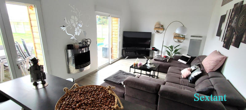 Maison - 236 m² - 10 pièces