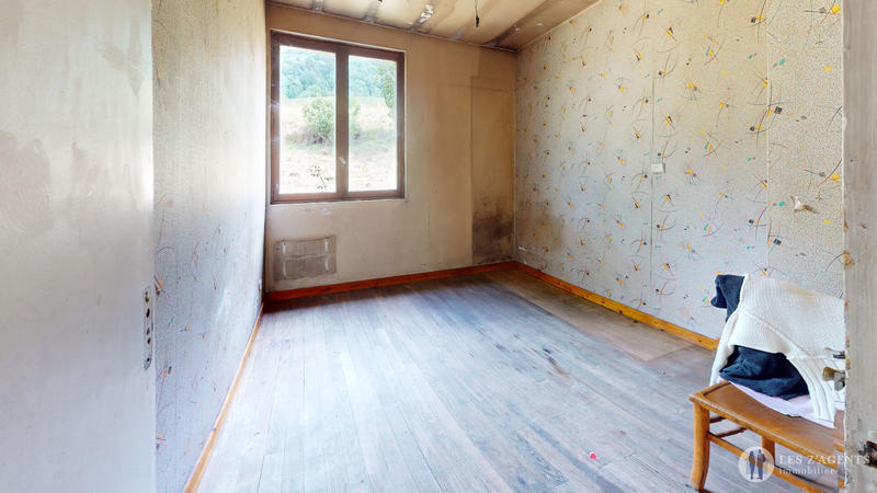 Maison - 76 m² - 5 pièces