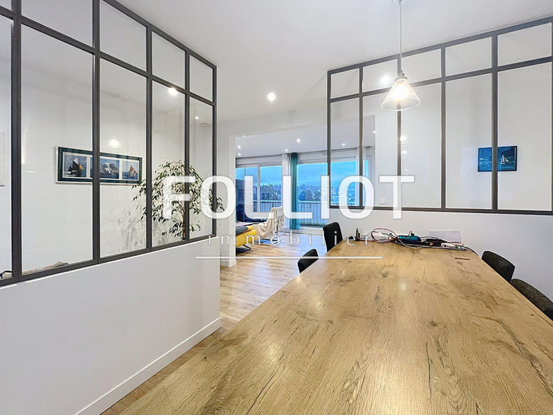 Appartement - 112 m² - 4 pièces