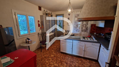 Maison - 152 m² - 7 pièces