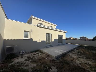 Maison - 103 m² - 4 pièces