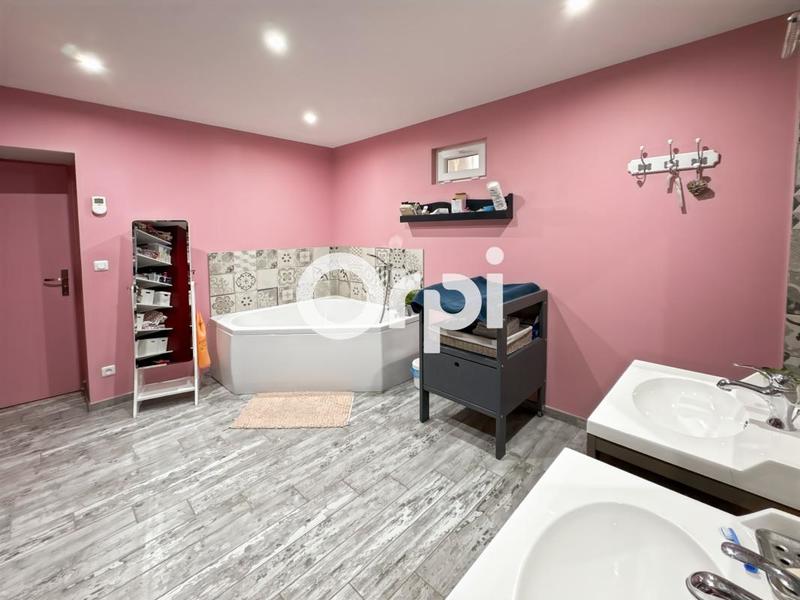 Corps de ferme - 264 m² - 7 pièces