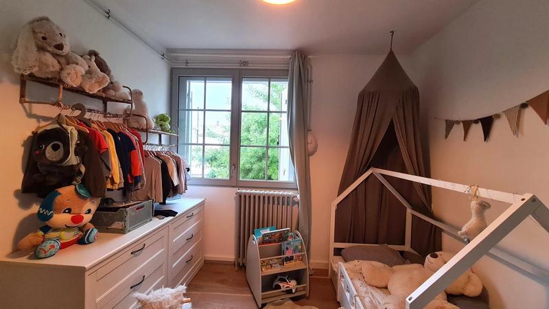 Maison traditionnelle - 260 m² - 10 pièces