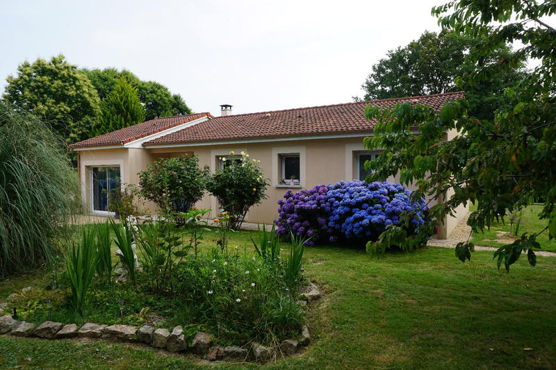 Maison - 105 m² - 4 pièces