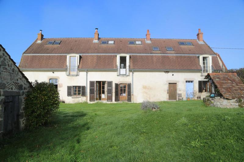 Corps de ferme - 225 m² - 4 pièces