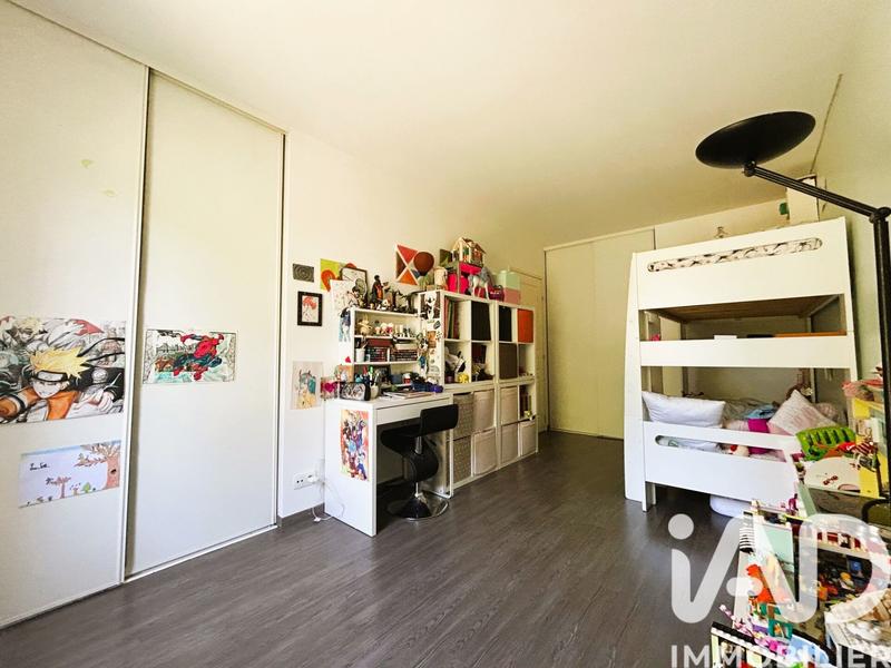 Appartement - 80 m² - 3 pièces