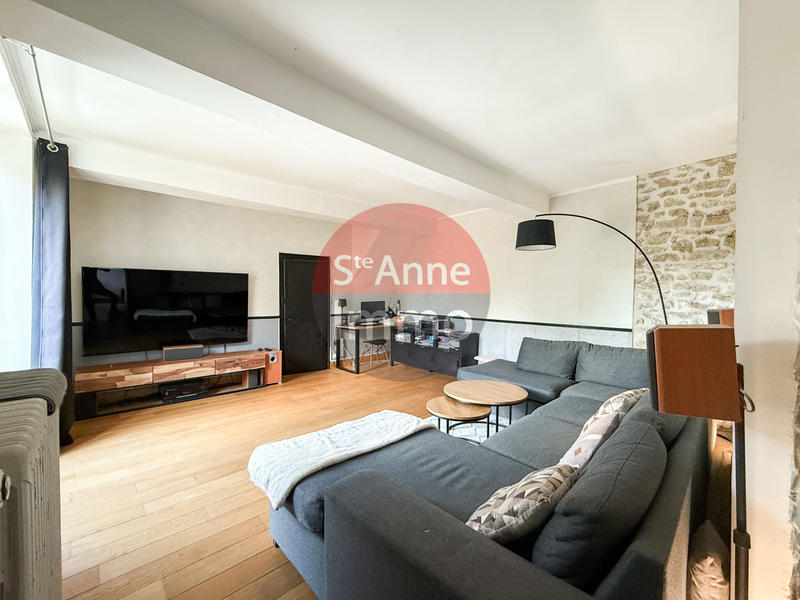 Maison - 177 m² - 7 pièces