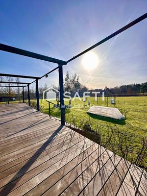 Maison - 140 m² - 4 pièces