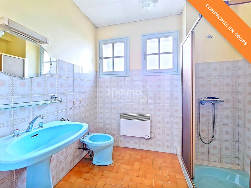 Maison - 165 m² - 8 pièces