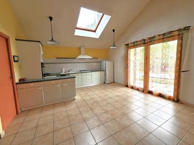Maison en pierre - 152 m² - 6 pièces