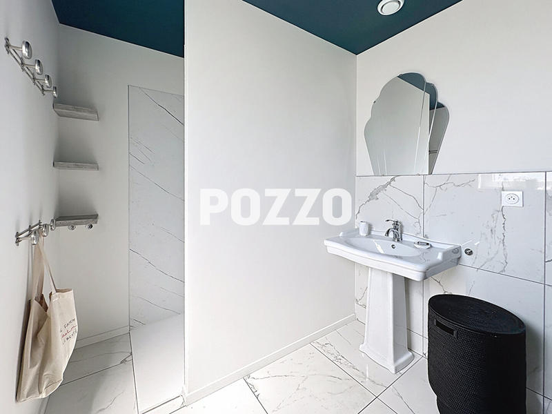 Maison - 158 m² - 6 pièces