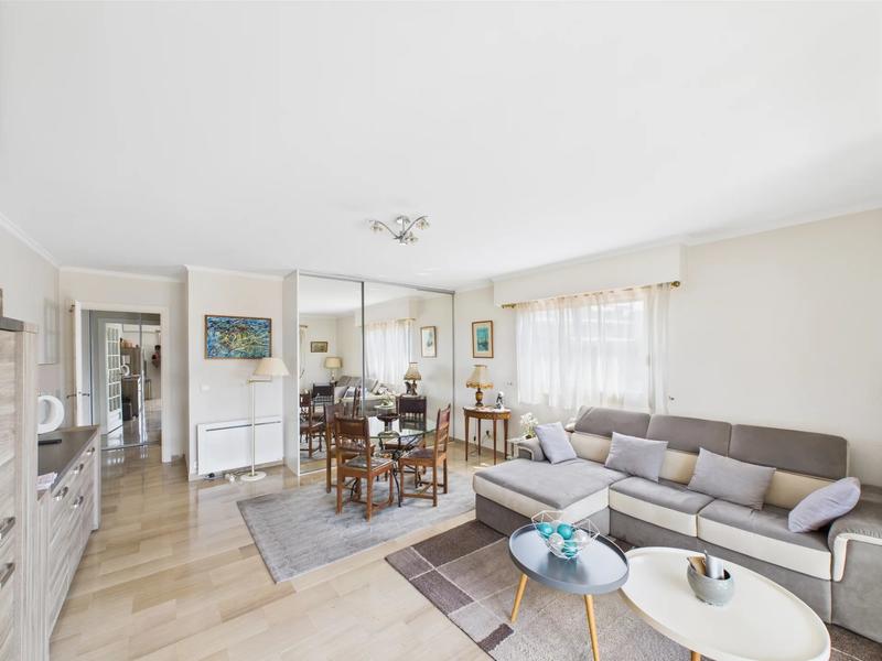 Appartement - 76 m² - 4 pièces