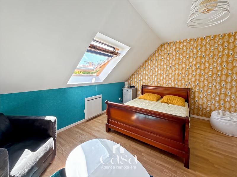 Maison - 137 m² - 6 pièces