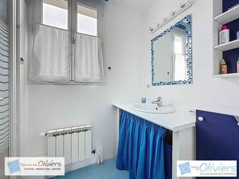 Maison - 180 m² - 6 pièces