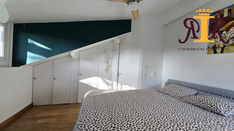 Appartement - 80 m² - 4 pièces