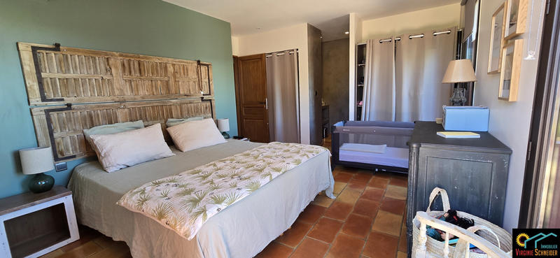 Maison - 170 m² - 6 pièces