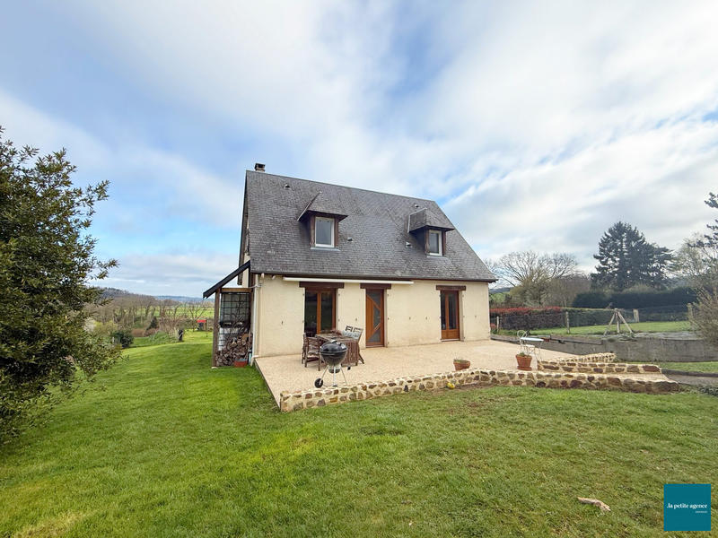 Maison - 100 m² - 4 pièces