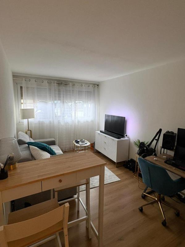 Studio - 20 m² - 1 pièce
