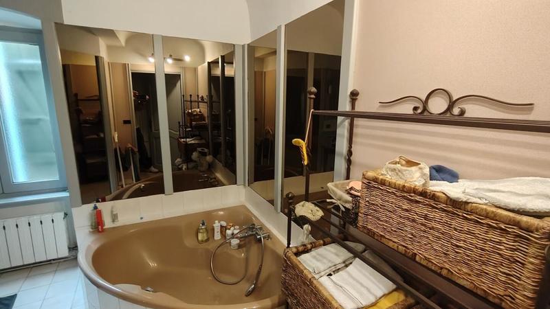 Demeure - 100 m² - 5 pièces