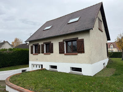 Maison - 87 m² - 5 pièces