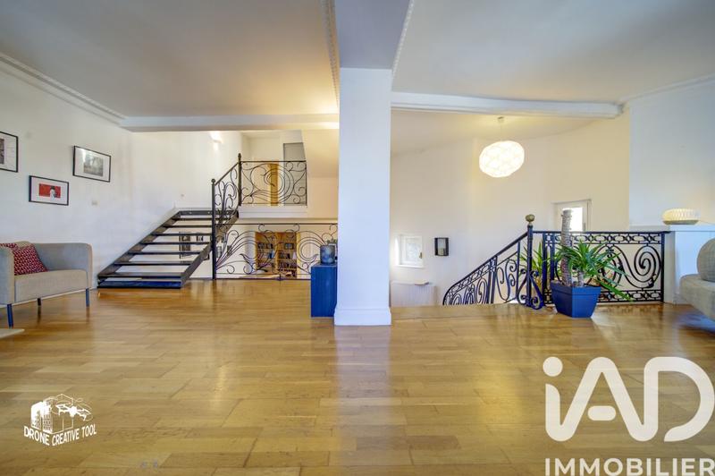 Maison de village - 205 m² - 8 pièces