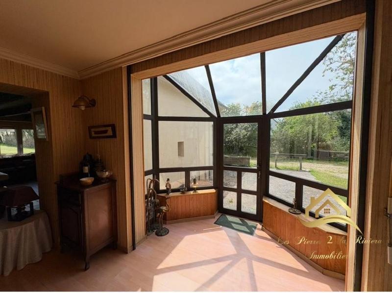 Maison - 340 m² - 13 pièces