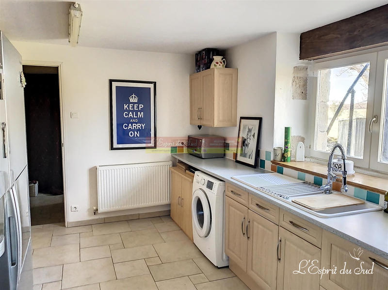 Maison traditionnelle - 216 m² - 8 pièces