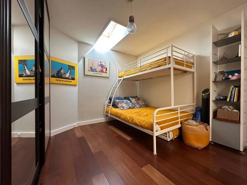 Propriété - 168 m² - 6 pièces