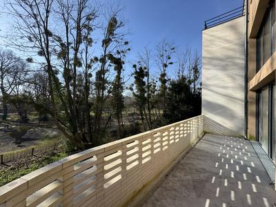 Appartement - 87 m² - 4 pièces