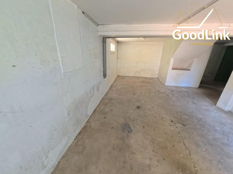 Maison - 85 m² - 5 pièces