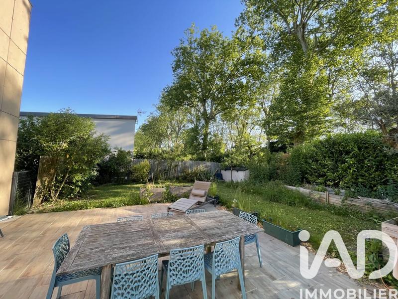 Maison - 97 m² - 4 pièces