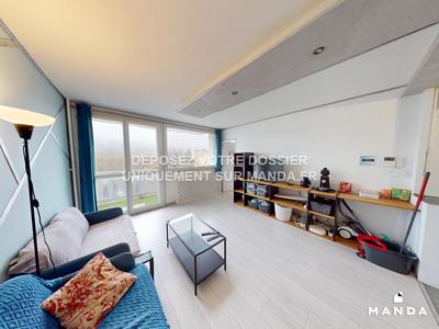 Chambre - 10 m² - 5 pièces