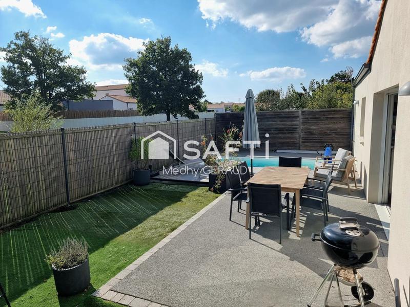 Maison - 80 m² - 4 pièces