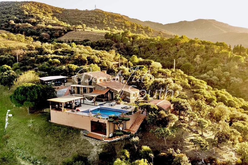 Mas - 171 m² - 8 pièces