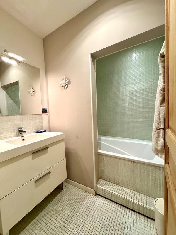 Appartement bourgeois - 95 m² - 4 pièces