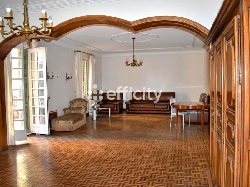 Appartement - 132 m² - 3 pièces