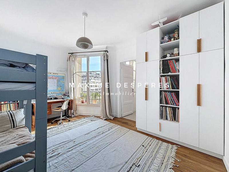 Appartement - 121 m² - 4 pièces