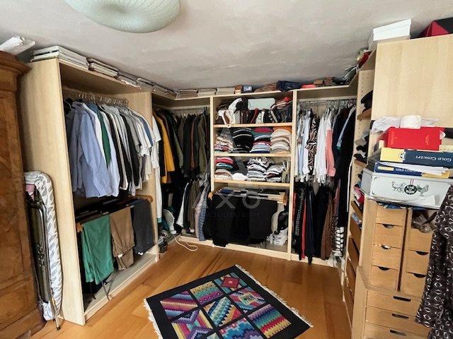 Maison de ville - 220 m² - 7 pièces