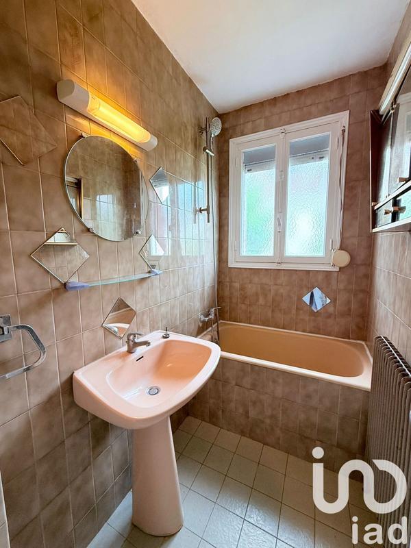 Maison - 80 m² - 5 pièces