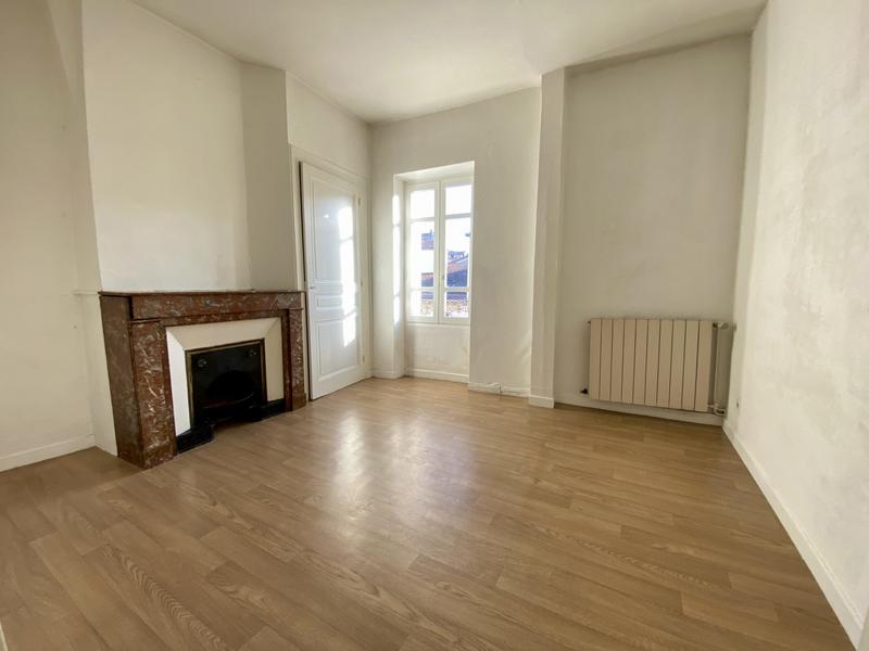 Appartement - 72 m² - 3 pièces