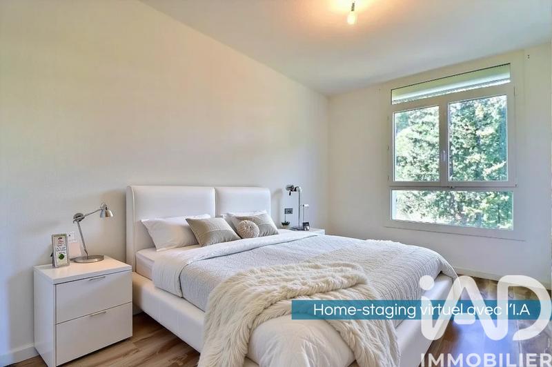 Appartement - 75 m² - 3 pièces