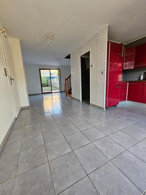 Maison - 79 m² - 4 pièces