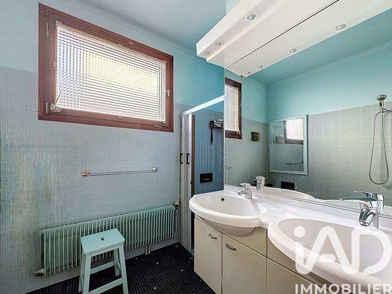 Maison - 145 m² - 8 pièces