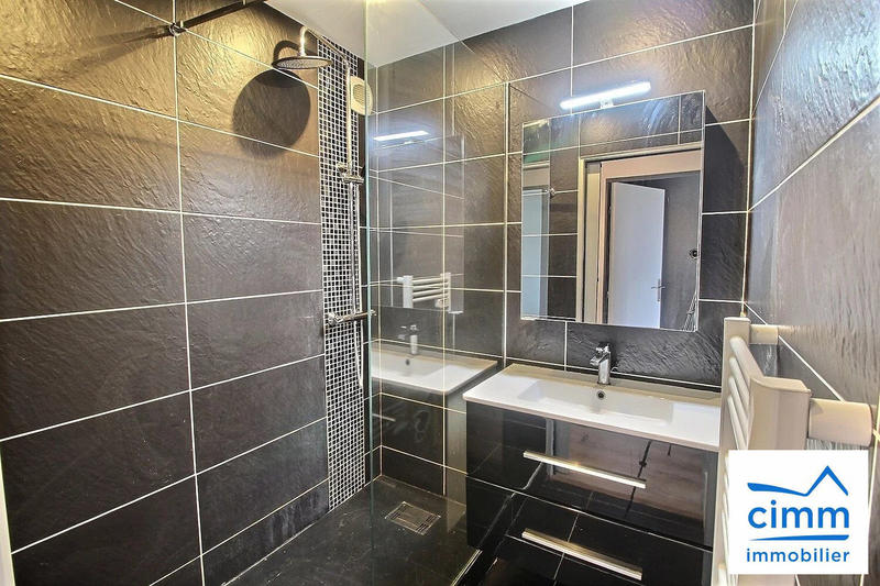 Appartement - 61 m² - 3 pièces