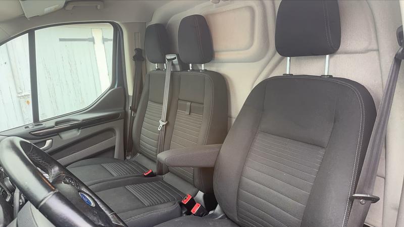 Ford Transit Custom Fourgon L1h1 2.0 Ecoblue 130 Bva6