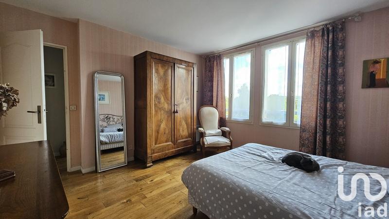 Maison - 185 m² - 8 pièces