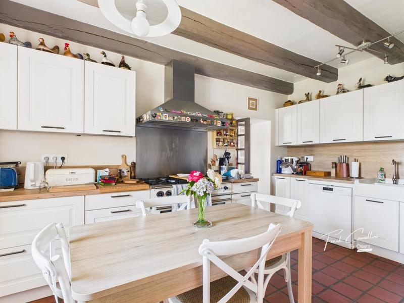 Maison - 166 m² - 6 pièces